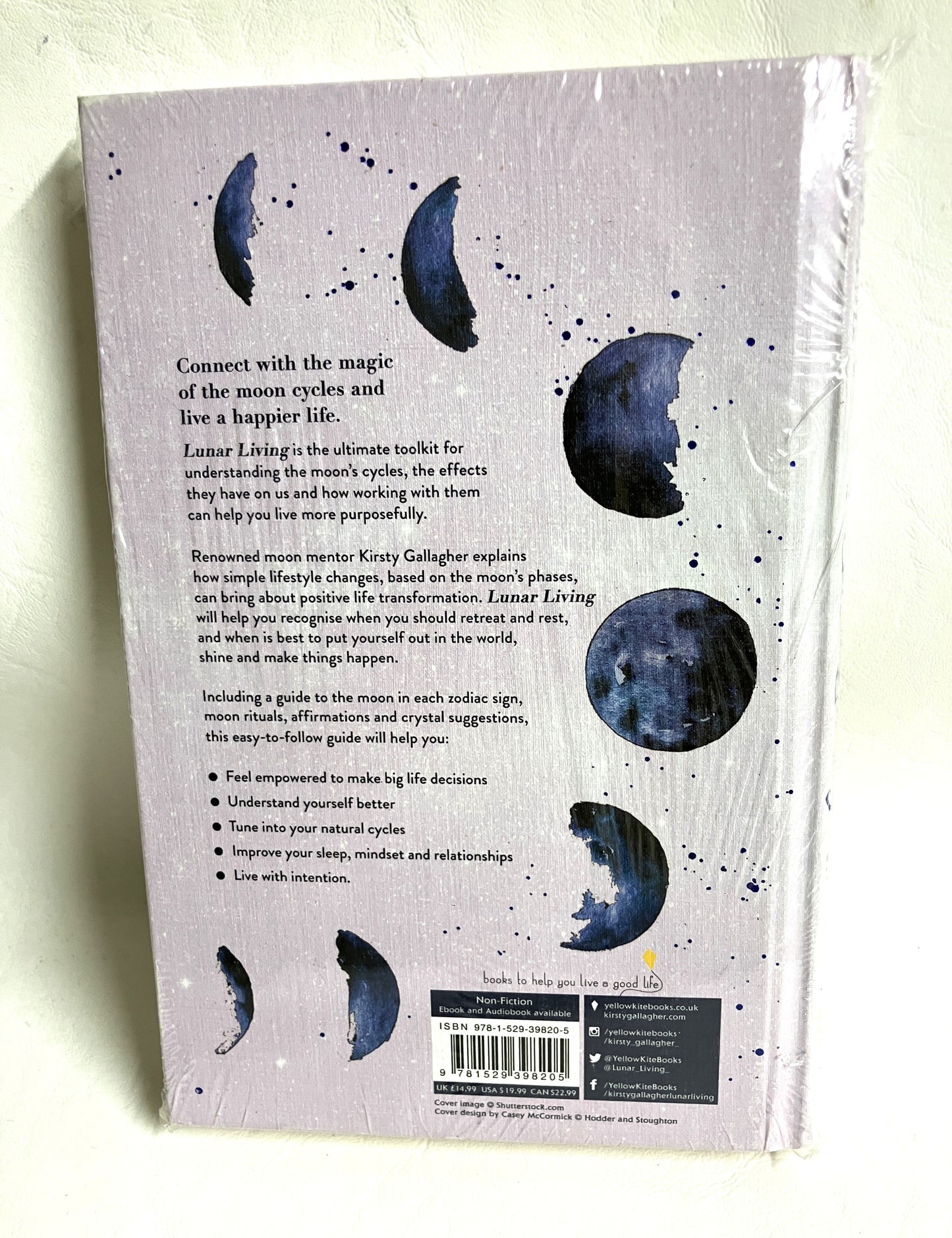 Back cover of Lunar Living by Kristy Gallagher - moon cycle guide