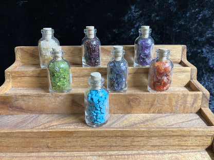 Chakra Chip Bottles | 7-Piece Crystal Set