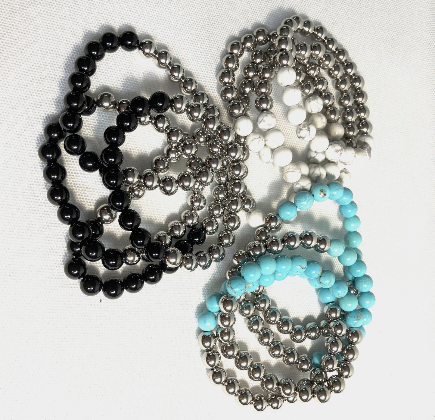 Stretch bracelet with natural gemstone and metal beads