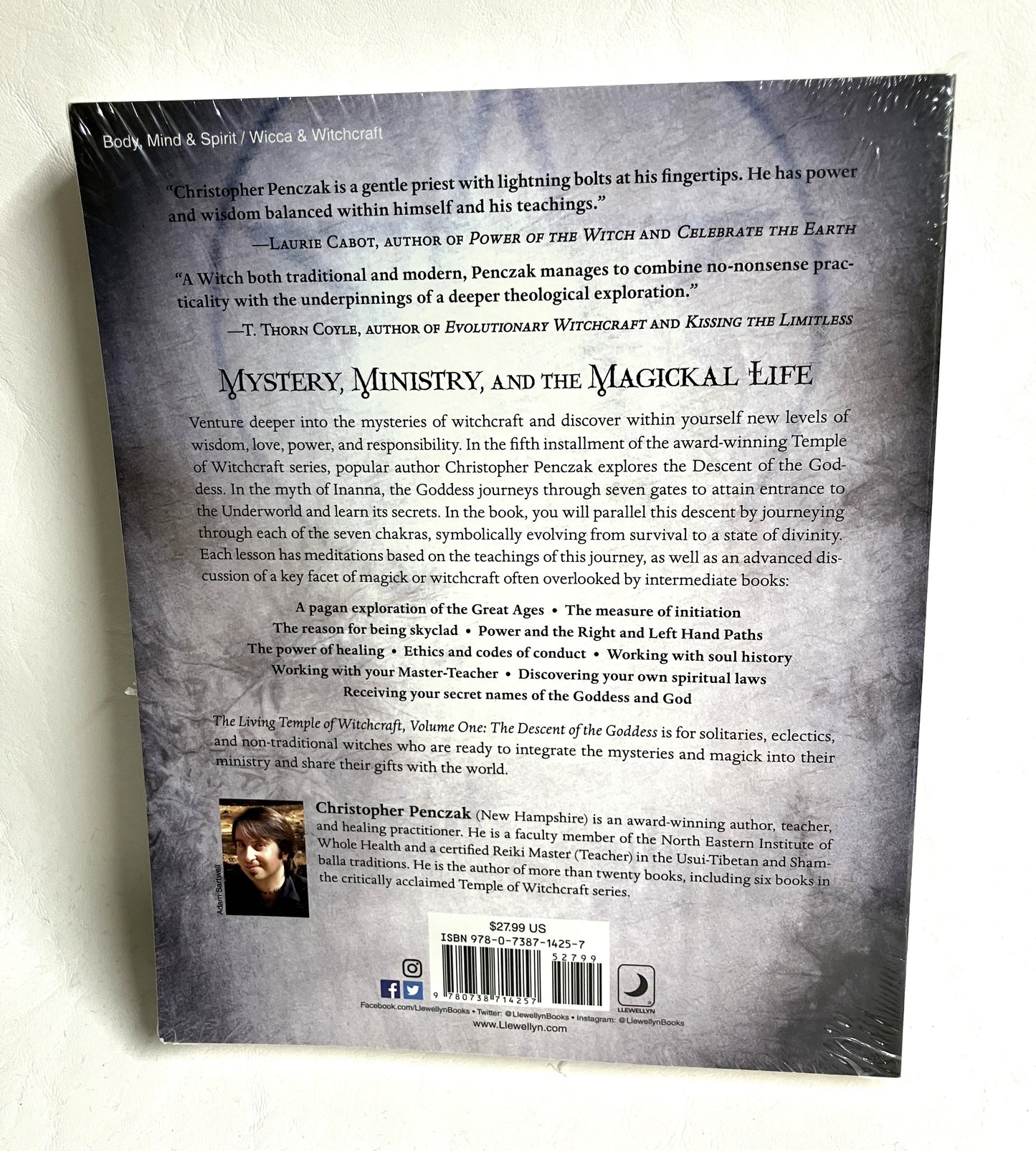 A pagan exploration of the Great Ages. Etchics and codes of conduct.
